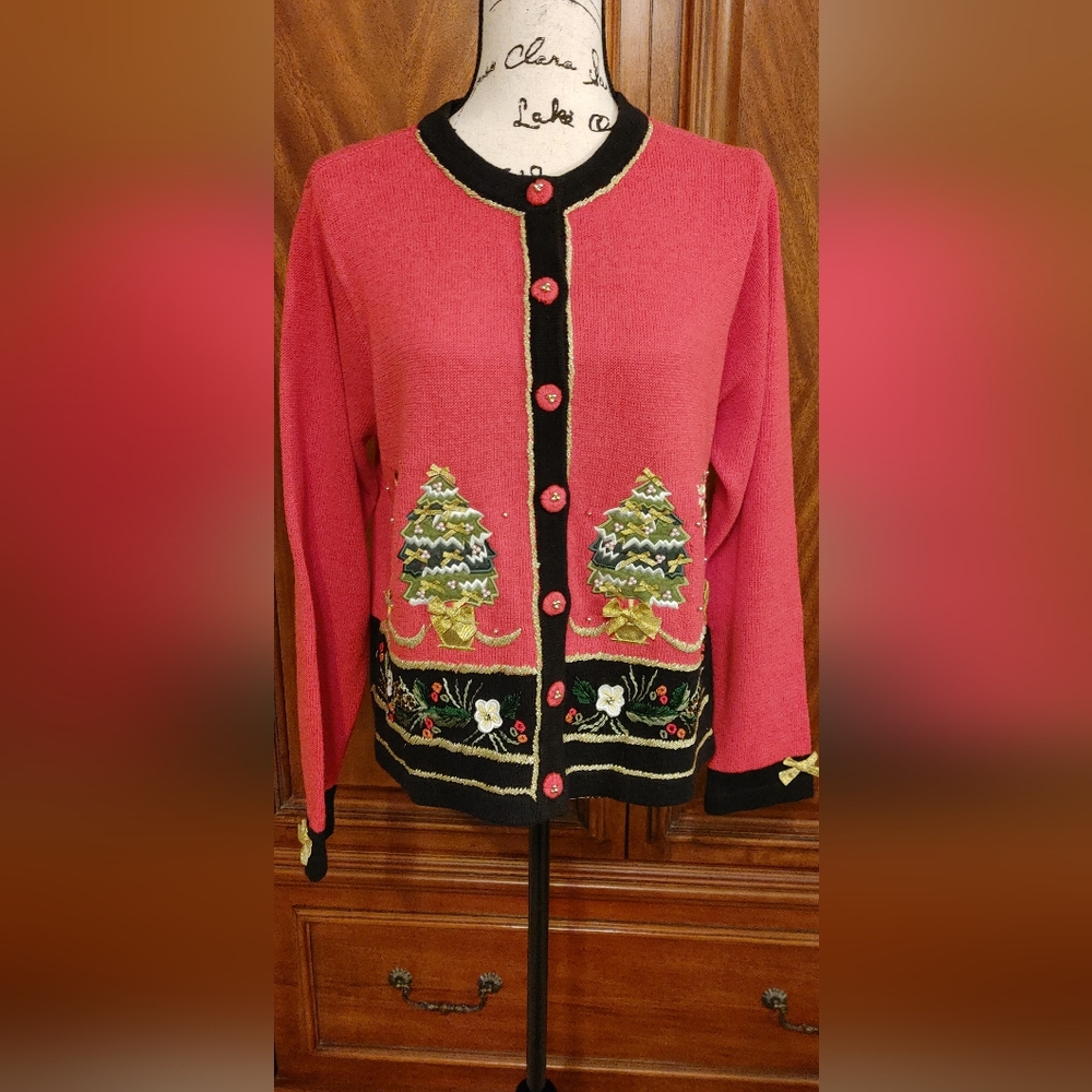 Victoria Jones Christmas sweater, red, black, gold. Size M
